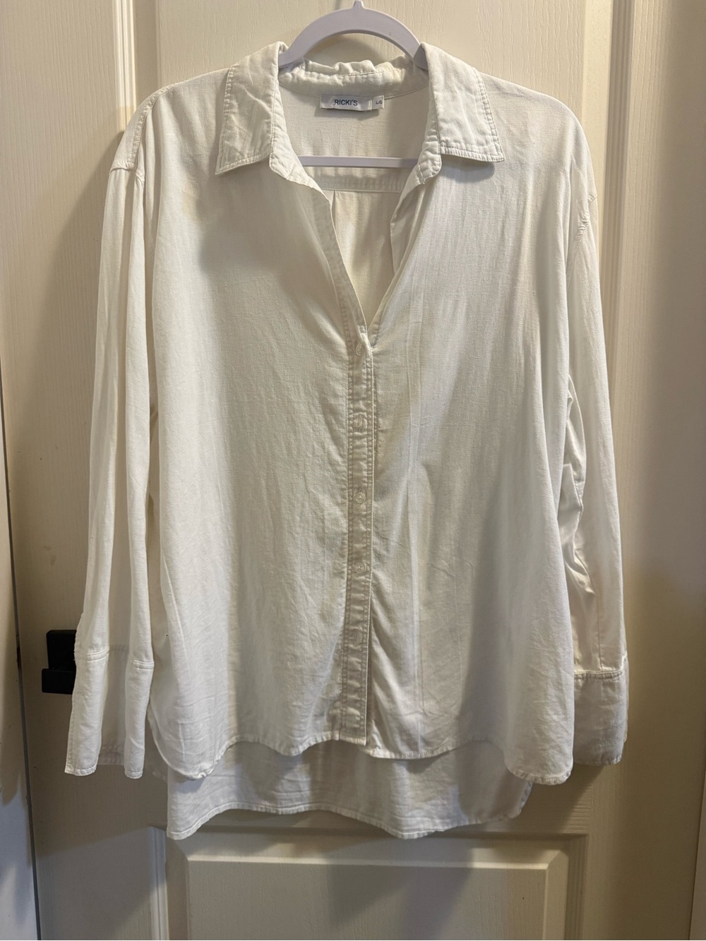 Ricki's White Long-Sleeve Button-Down Shirt